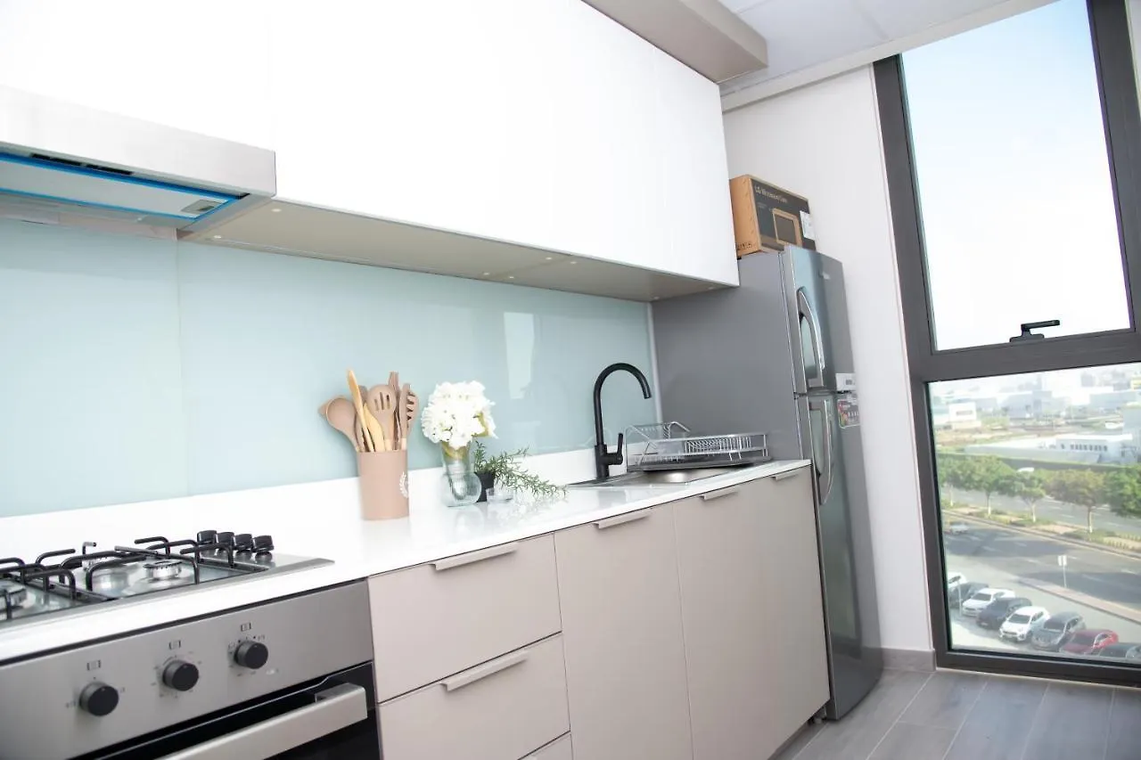 Tamm - Noor 4 Tower Apartment Dubai